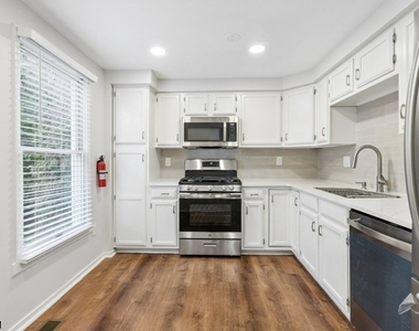 55 2nd St - Photo Thumbnail 7