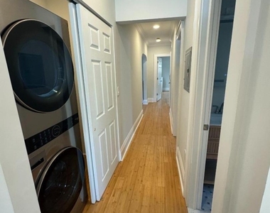 217 Greenwood Ave Unit 2 - Photo Thumbnail 4