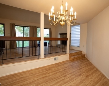 112 Bluebird Dr - Photo Thumbnail 15