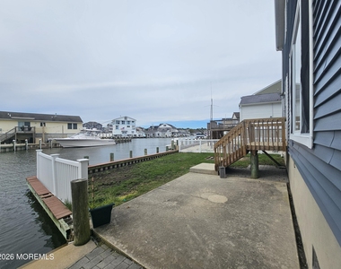262 Evergreen Drive - Photo Thumbnail 4