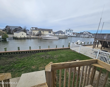 262 Evergreen Drive - Photo Thumbnail 5