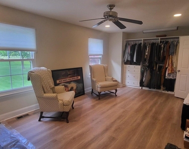 32 Redwood Drive - Photo Thumbnail 17