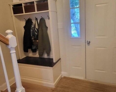32 Redwood Drive - Photo Thumbnail 21