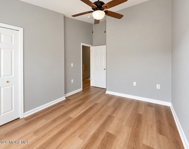 61 Saxton Road - Photo Thumbnail 17
