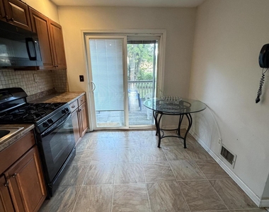 6 Roslyn Drive - Photo Thumbnail 6