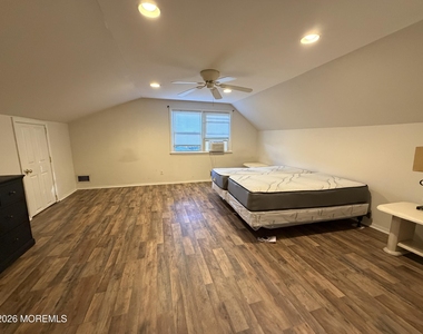 6 Roslyn Drive - Photo Thumbnail 13