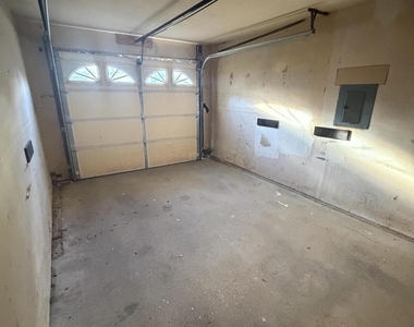 6 Roslyn Drive - Photo Thumbnail 18