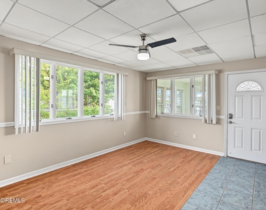 137 E Susquehanna Drive - Photo Thumbnail 6
