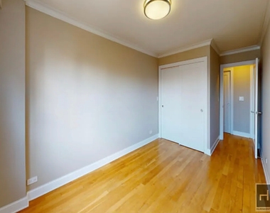 Harrison Street - Photo Thumbnail 9