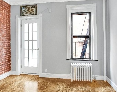 East 23 Street - Photo Thumbnail 2