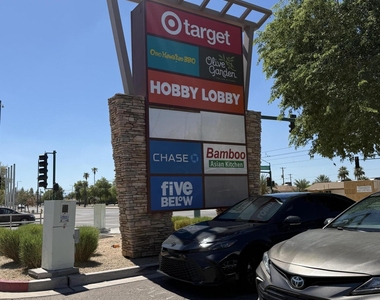2150 W Missouri Avenue - Photo Thumbnail 26