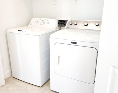 5603 N 194th Avenue - Photo Thumbnail 6