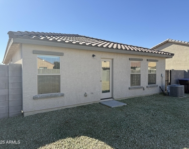 914 W Palo Verde Avenue - Photo Thumbnail 7
