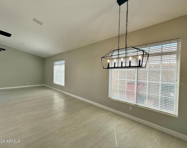 11815 E Clinton Street - Photo Thumbnail 8