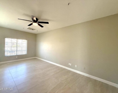 11815 E Clinton Street - Photo Thumbnail 6