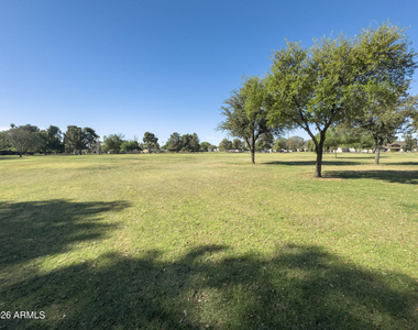 320 N 20th Avenue - Photo Thumbnail 33