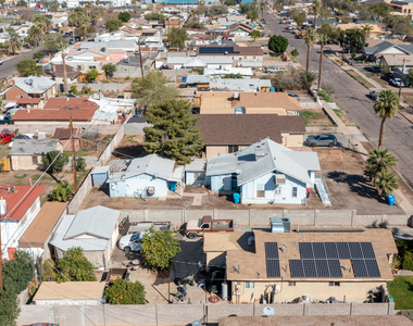320 N 20th Avenue - Photo Thumbnail 20