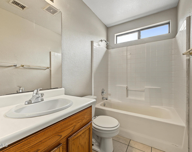 8507 W College Drive - Photo Thumbnail 26