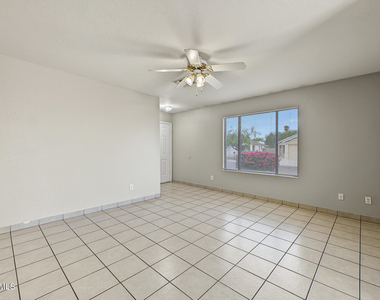 8507 W College Drive - Photo Thumbnail 7