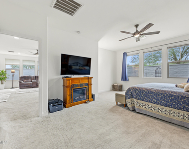 20398 W Elm Drive - Photo Thumbnail 13