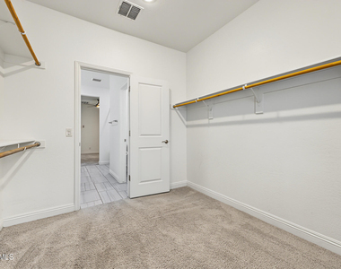 20398 W Elm Drive - Photo Thumbnail 23