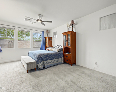 20398 W Elm Drive - Photo Thumbnail 12