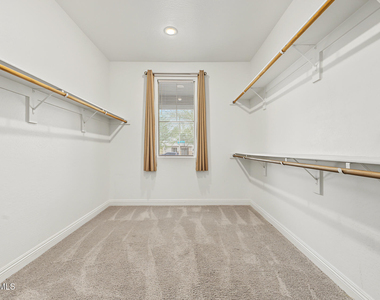 20398 W Elm Drive - Photo Thumbnail 22