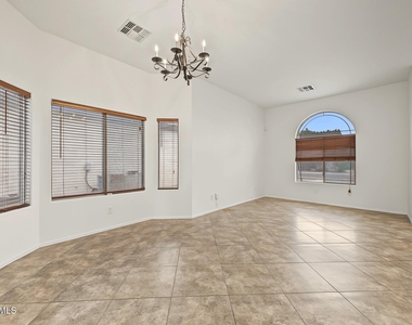 15523 W Central Street - Photo Thumbnail 7