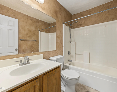 4008 W Bloomfield Road - Photo Thumbnail 23