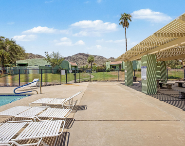 803 E Cochise Drive - Photo Thumbnail 32
