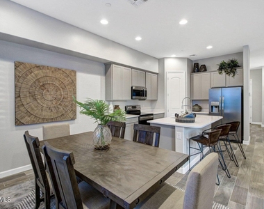 1825 N 43rd Terrace - Photo Thumbnail 1