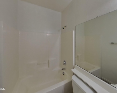 8014 W Lumbee Street - Photo Thumbnail 9