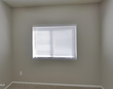 8014 W Lumbee Street - Photo Thumbnail 8