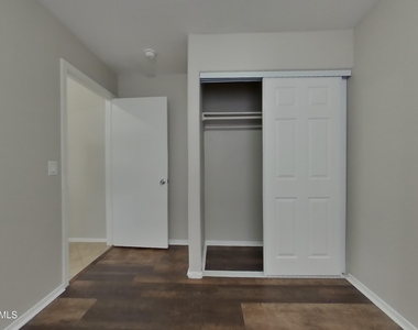 1612 E Barbarita Avenue - Photo Thumbnail 11
