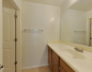 41618 W Avella Drive - Photo Thumbnail 18