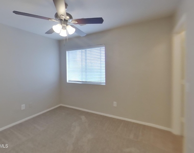 999 E Stardust Way - Photo Thumbnail 13