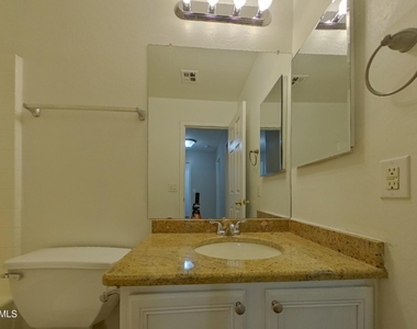 5206 W Pecan Road - Photo Thumbnail 12