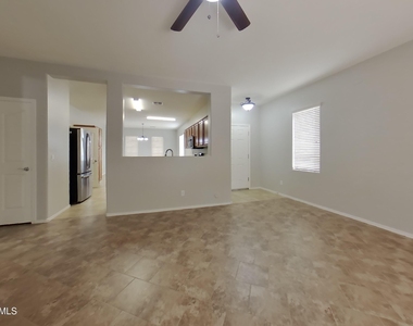 45209 W Miraflores Street - Photo Thumbnail 1