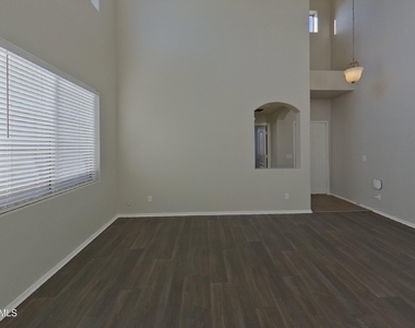 42614 W Venture Road - Photo Thumbnail 1