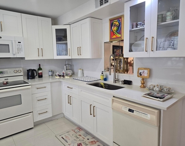2901 Victoria Circle - Photo Thumbnail 27