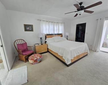 2901 Victoria Circle - Photo Thumbnail 18
