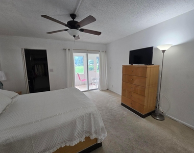 2901 Victoria Circle - Photo Thumbnail 19