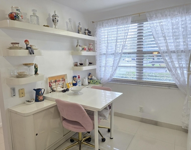 2901 Victoria Circle - Photo Thumbnail 30