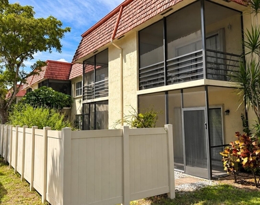 138 S Cypress Road - Photo Thumbnail 1