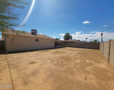 5714 W Virginia Avenue - Photo Thumbnail 12