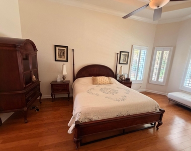 403 Nw Lyndhurst Court - Photo Thumbnail 43