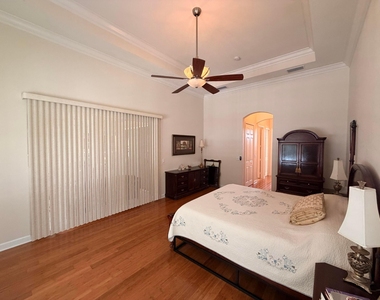 403 Nw Lyndhurst Court - Photo Thumbnail 41