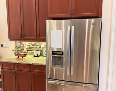 403 Nw Lyndhurst Court - Photo Thumbnail 29