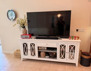 403 Nw Lyndhurst Court - Photo Thumbnail 24