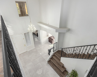 27306 N 37th Avenue - Photo Thumbnail 21